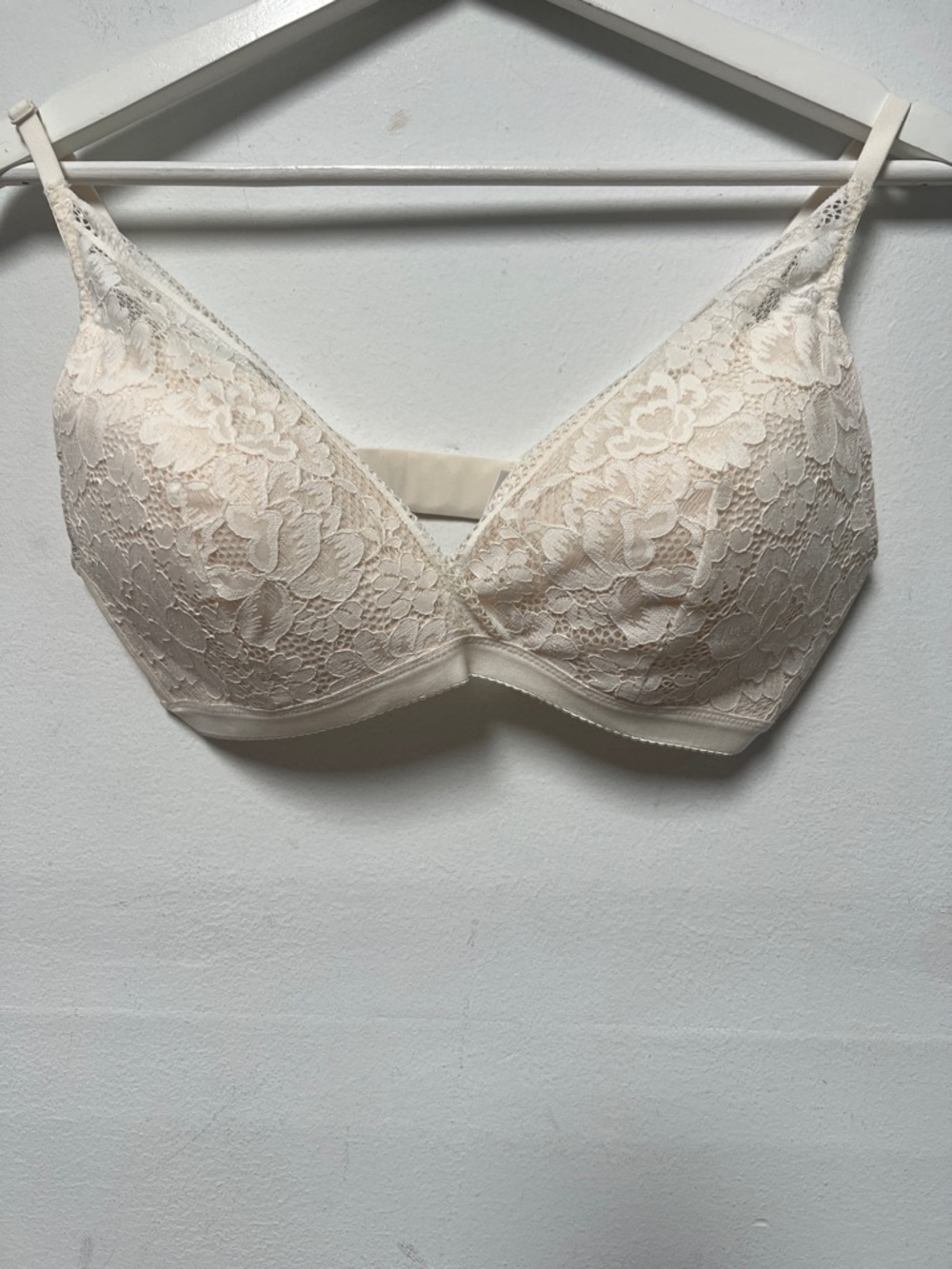 Knix lace deep V bralette size L